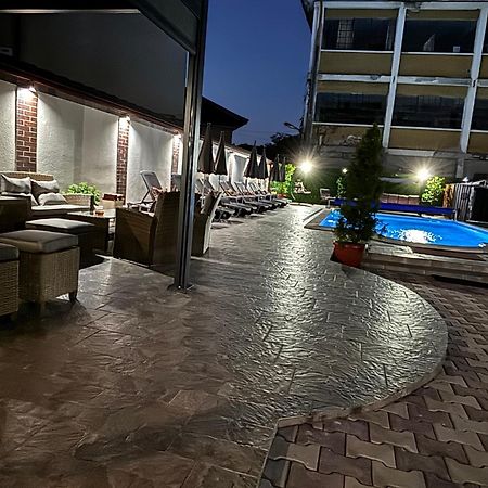 Hotel Rai Трявна Экстерьер фото