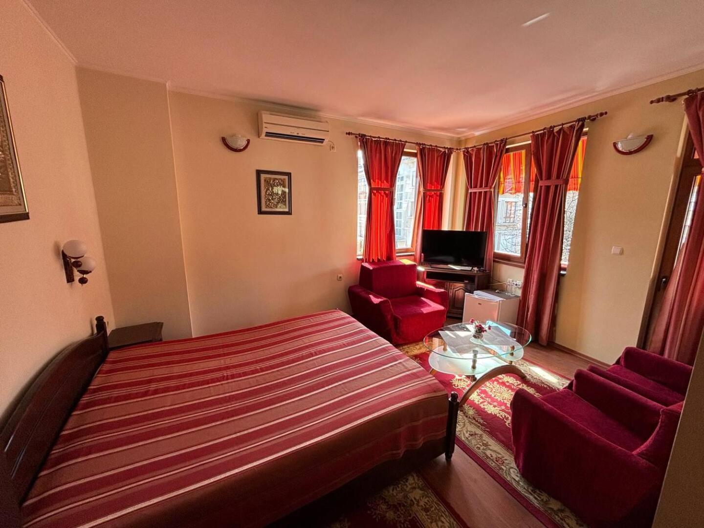 Hotel Rai Трявна Экстерьер фото